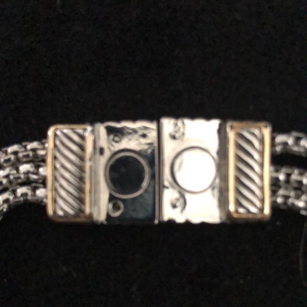 - Bracelet - Picture 5 of 8